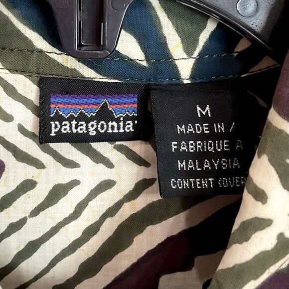 Patagonia Aloha Shirt Short Sleeve Tapas Print Multi-Color Tiki Men's Sz Med - Picture 2 of 8